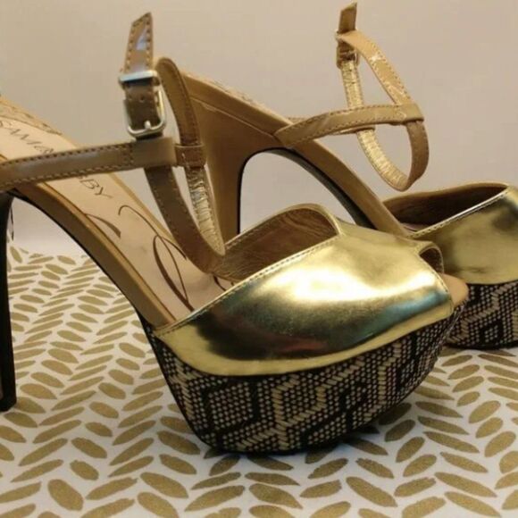 🔆▪️Sam & Libby Margot Metallic Gold Peep Toe Ankle Strap Platform Pump◾️🔆 - Picture 4 of 9